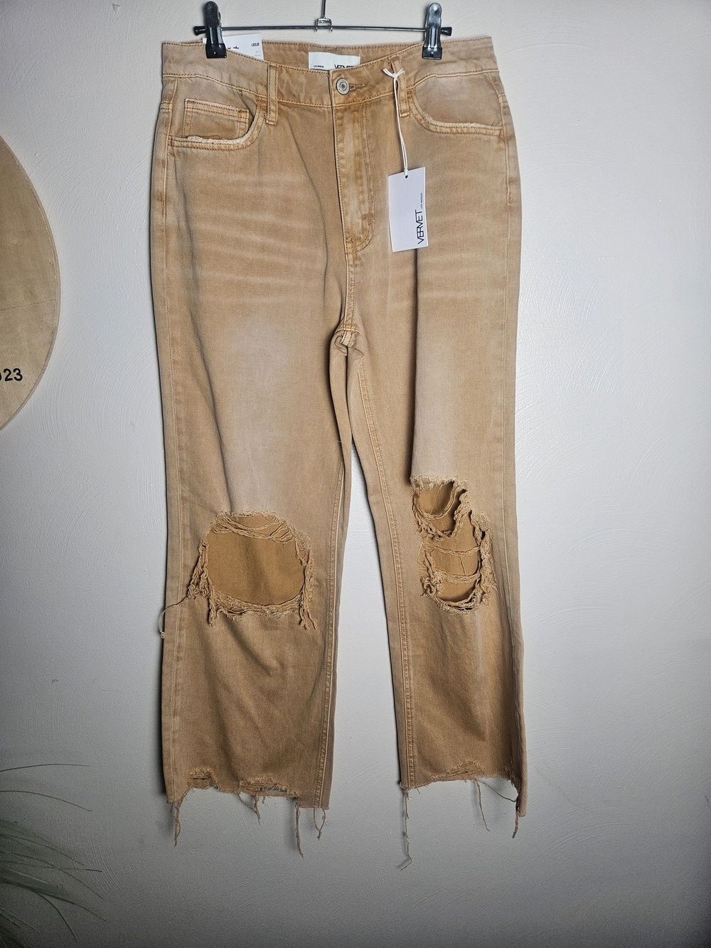 VERVET BY FLYING MONKEY Tan Distressed Cropped Jeans